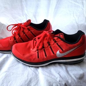 Nike Tennis Shoes